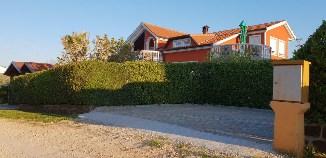 Apartma Jelka Novigrad Istria Eksteriør billede