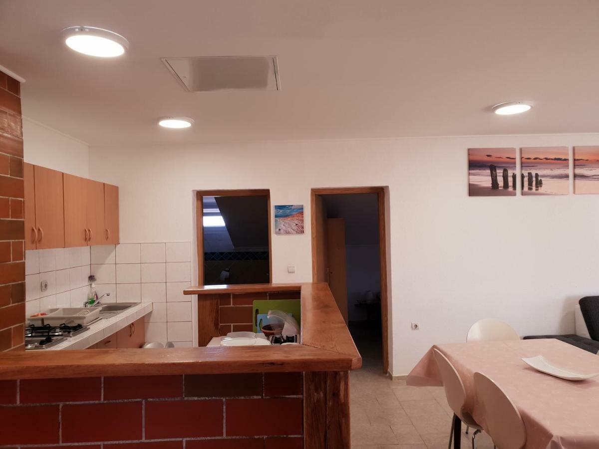 Apartma Jelka Novigrad Istria Eksteriør billede
